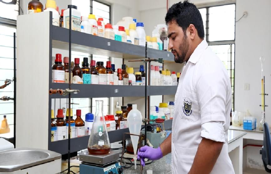 Reva Institute of Science and Management Bangalore Labs photo 4